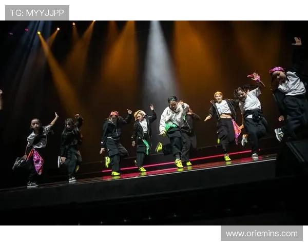 街舞热潮背后的心理力量：深入南京街舞队的心灵世界与成长之路