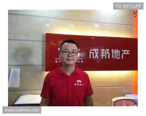 李根:从篮球场上的拼搏者到生活中的坚韧者的成长故事 李根:从篮球场上的拼搏者到生活中的坚韧者的成长故事